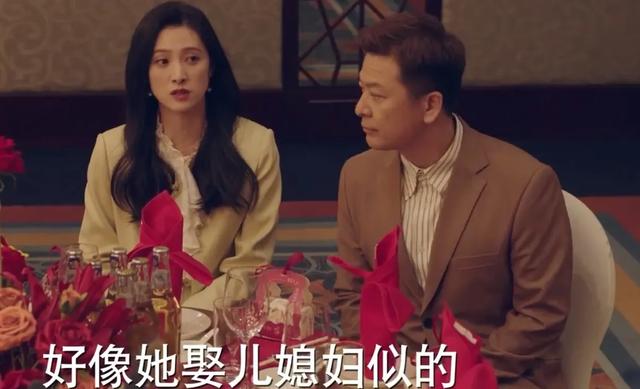 杀疯了!本是冲着张小斐、佟大为看《好运家》,却被62岁女配圈粉