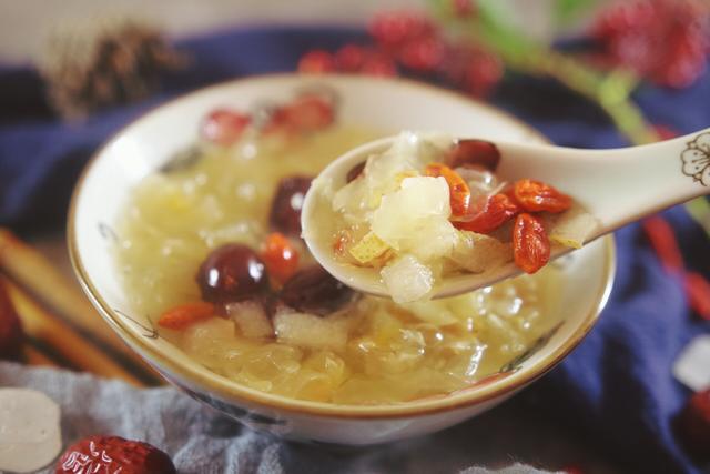 它是“叶酸大户”,三天吃一次,清热健胃,美容祛斑,尤其是女人