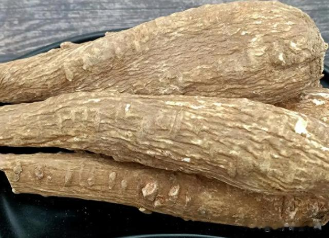 羊膻味的“克星”,1斤羊肉放1克,羊汤鲜香奶白,肉嫩不腥膻