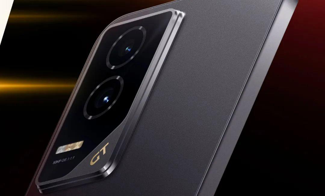 也许是最便宜的骁龙8Gen3手机,1.5K直屏+大底主摄,荣耀新机来了