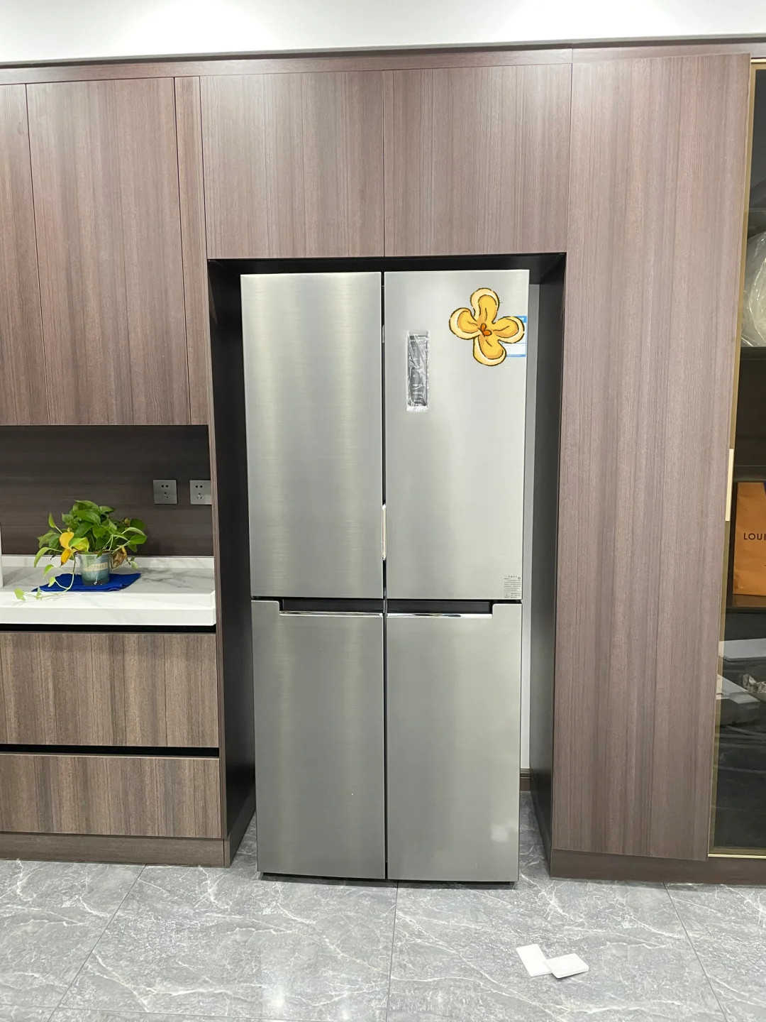 这8件家电:没必要买太贵的,基础款足够用,别再花冤枉钱!