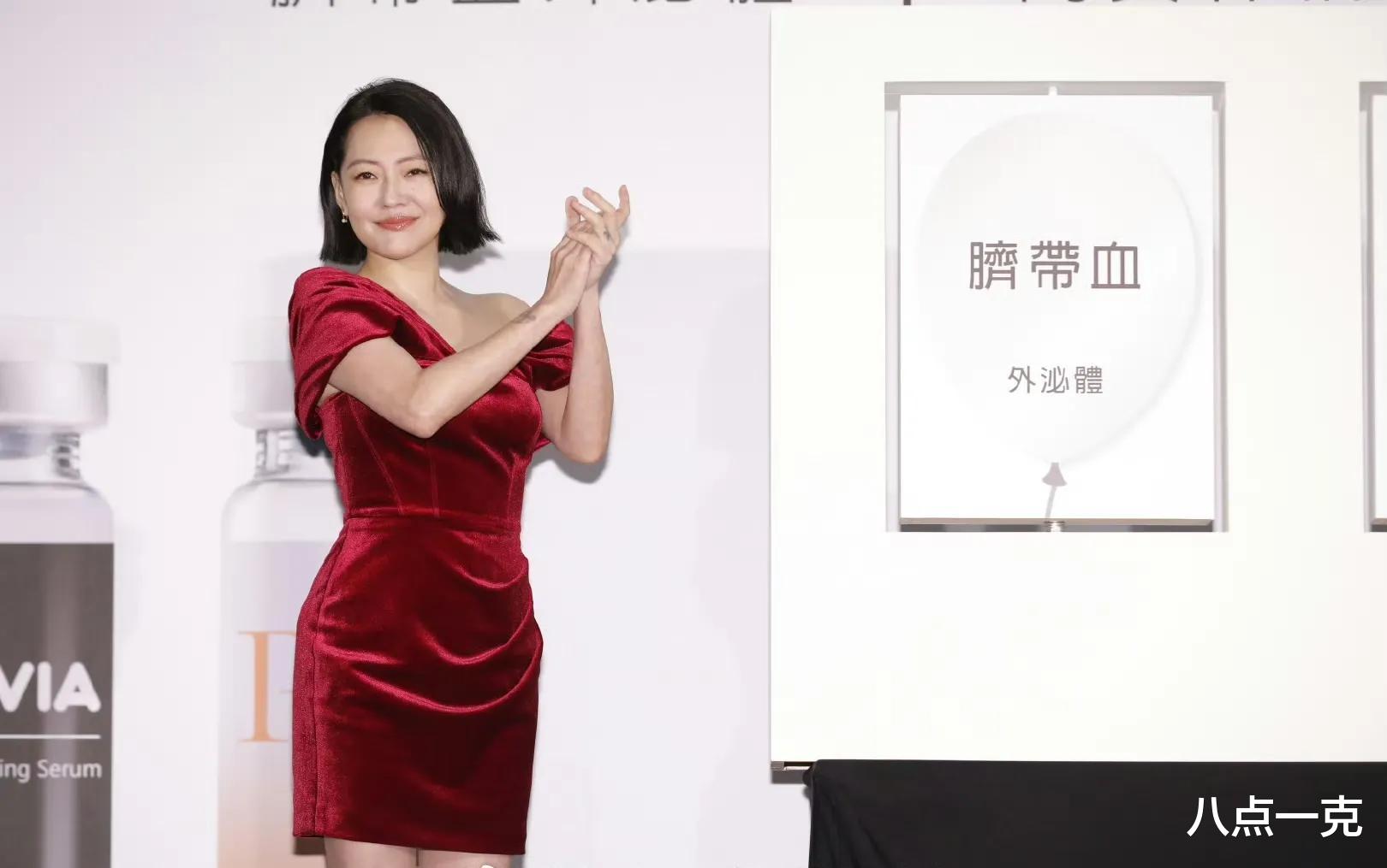 大S骨灰已抵台！小玥儿哭红双眼，汪小菲开千万超跑直奔大S家