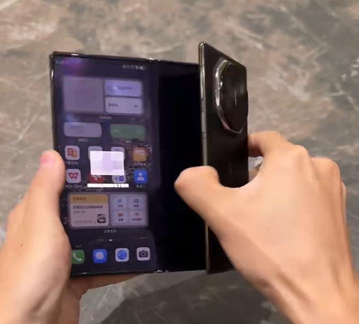 利润增210%！打败三星、LG，五项全球第一，国产屏幕厂商赢麻了