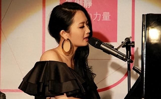 原来她已不在!事业巅峰时失去母亲,男友在她患癌后果断分手