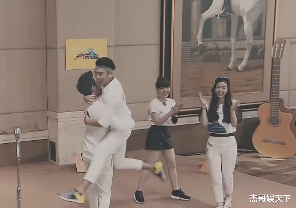 《跑男》收官，baby和蔡徐坤被剪进正片，工作失误还是别有用心？