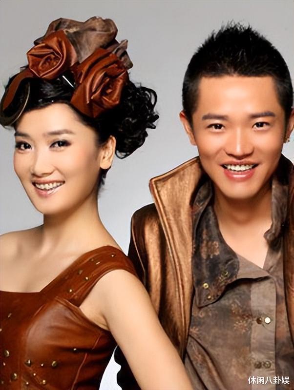 玲花终于不再隐瞒与曾毅的\特殊关系\,原来我们被骗了20多年