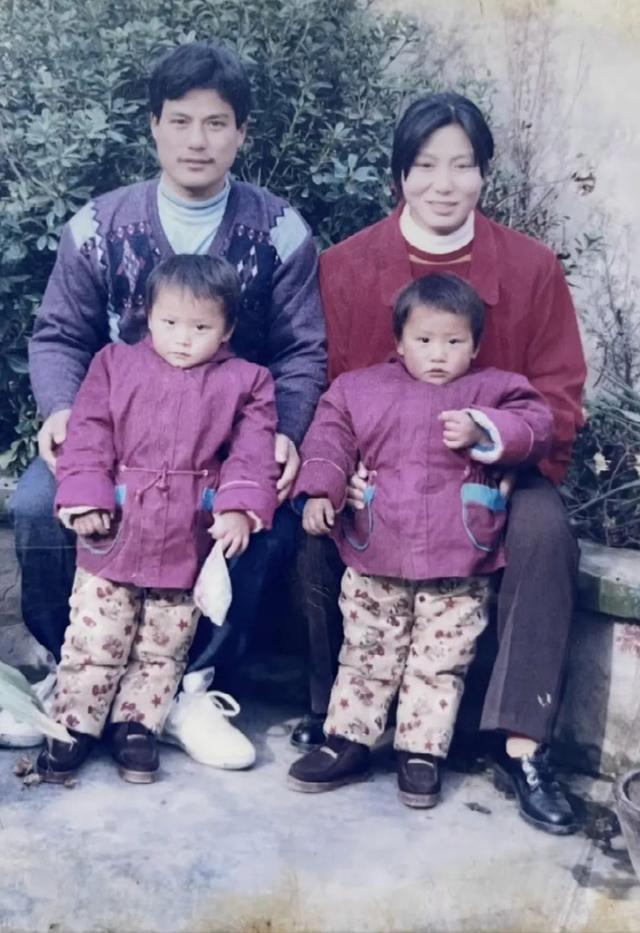 香港这一夜,“丢脸”的不止曾志伟,还有整个港圈