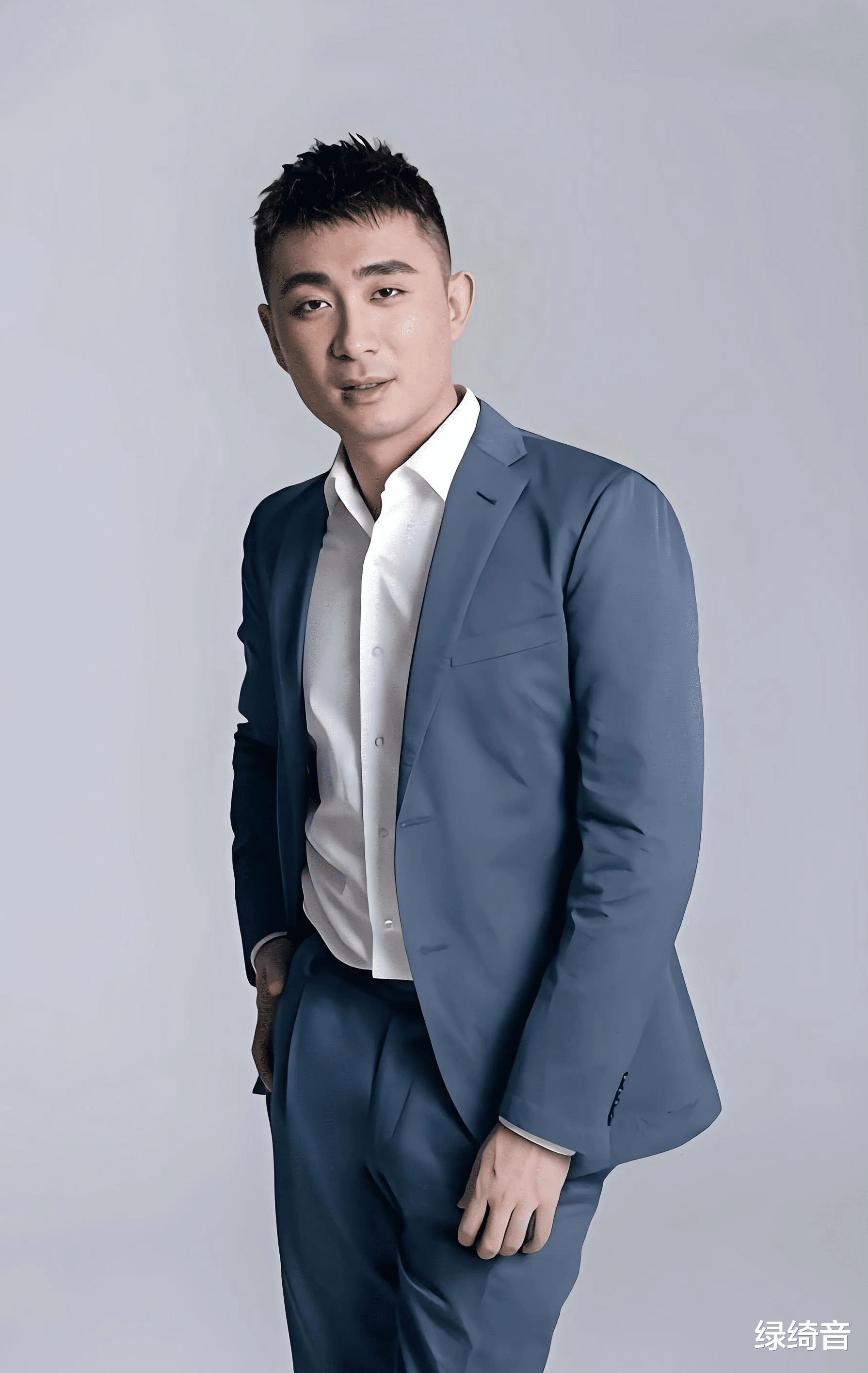 郭晓小现身德云社,这瓜真甜还是真悬?