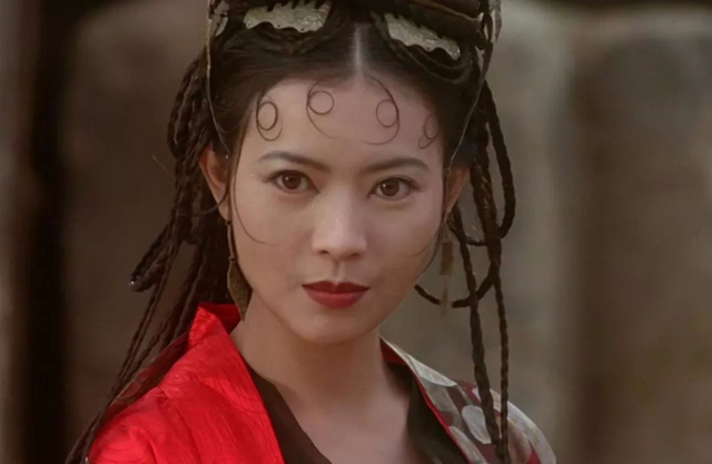 “遮羞布”被女儿曝光!曾宝仪忍无可忍,彻底撕开曾志伟的真面目