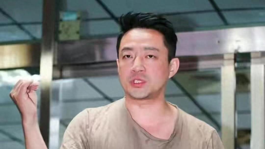 汪小菲疑曝大丑闻！前妻当过小姐，第一个女儿已成年，评论区炸开了锅