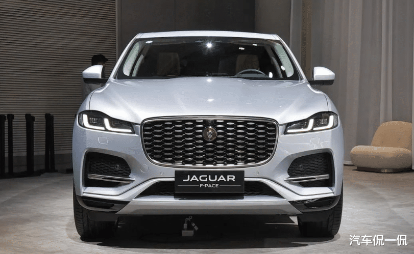 豪华SUV大幅降价来袭,媲美汉兰达仅30万起,油耗低至7.7L