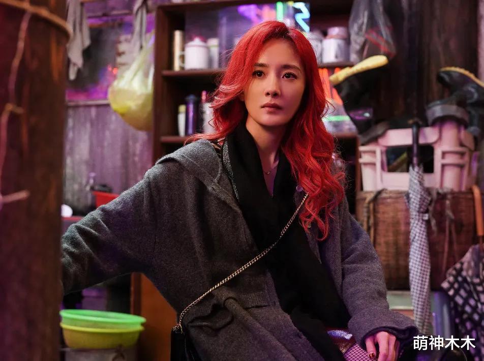 杨幂五一档新片被质疑注水!预售排名倒数,预测票房不过亿回本难