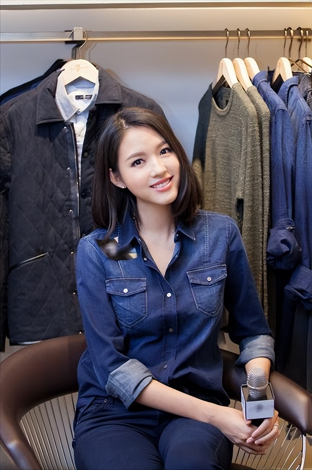 春晚|怀孕6月上春晚,艳压奚梦瑶,拒嫁30亿豪门:她才是人生赢家!