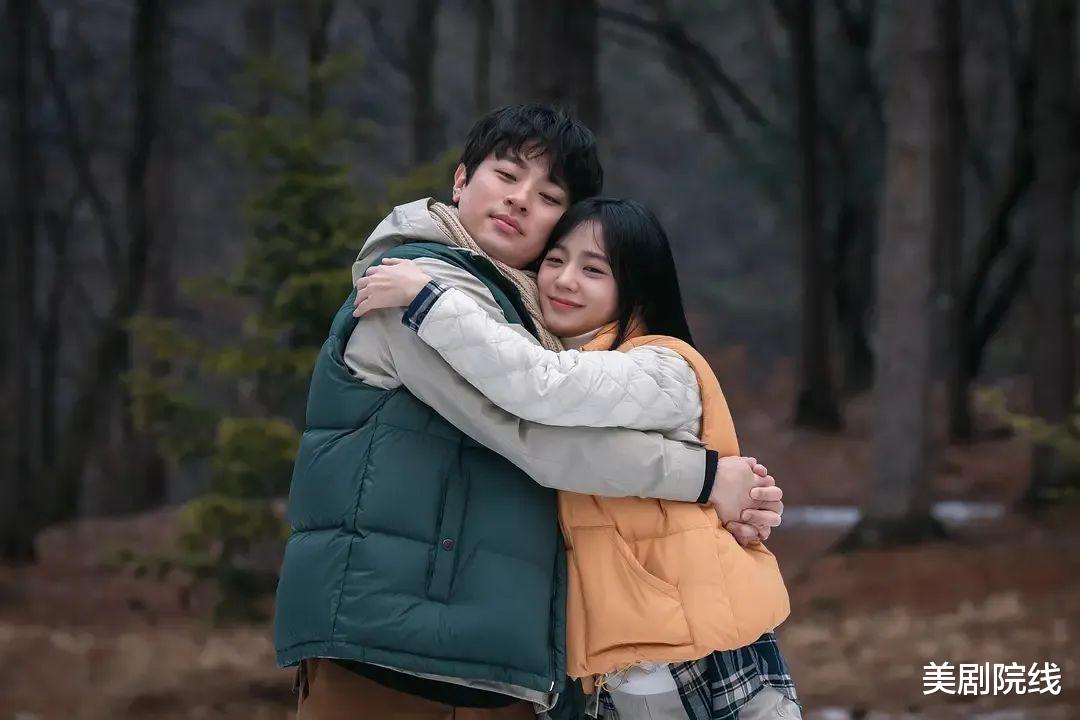 不愧是19禁改编,第一集就这么刺激