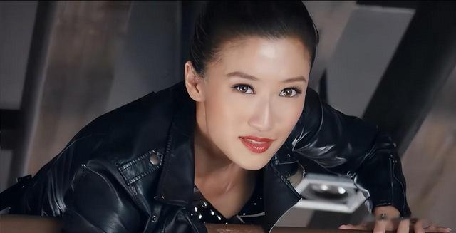 她曾一年换7次男友,风流成性未婚生女,如今42岁无人敢娶