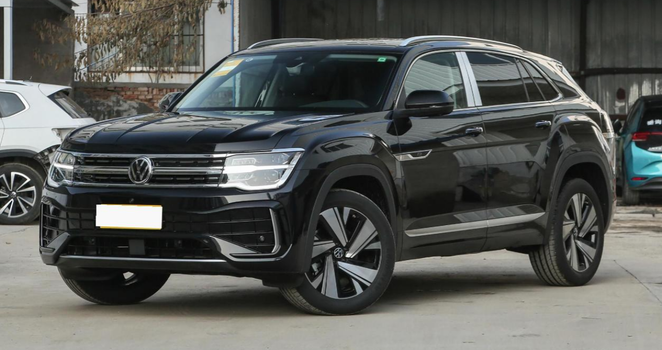 幸亏没冲动买车，SUV不足30万，搭2.5T+6缸引擎，与宝马X5同级