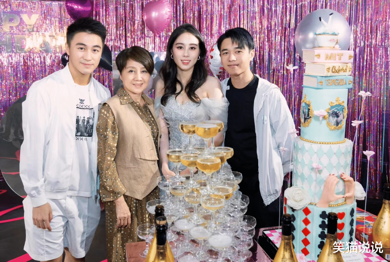 奚梦瑶携儿女为何超欣庆生，姑嫂合照好开心，5岁何广燊长高许多