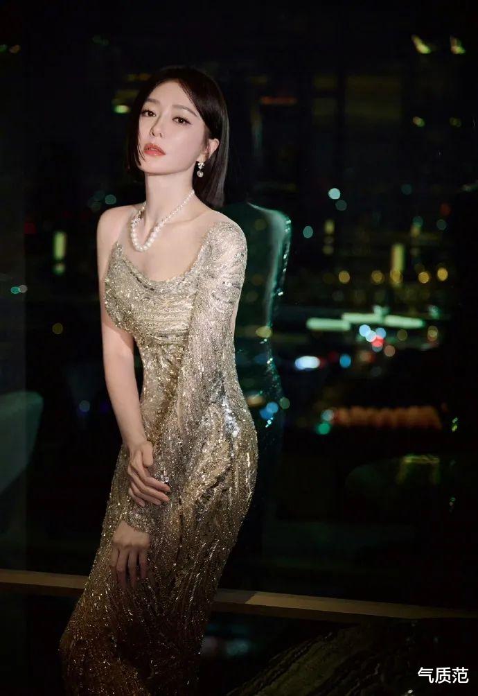 秦岚,精选美图,丽人如玉,雅致动人!