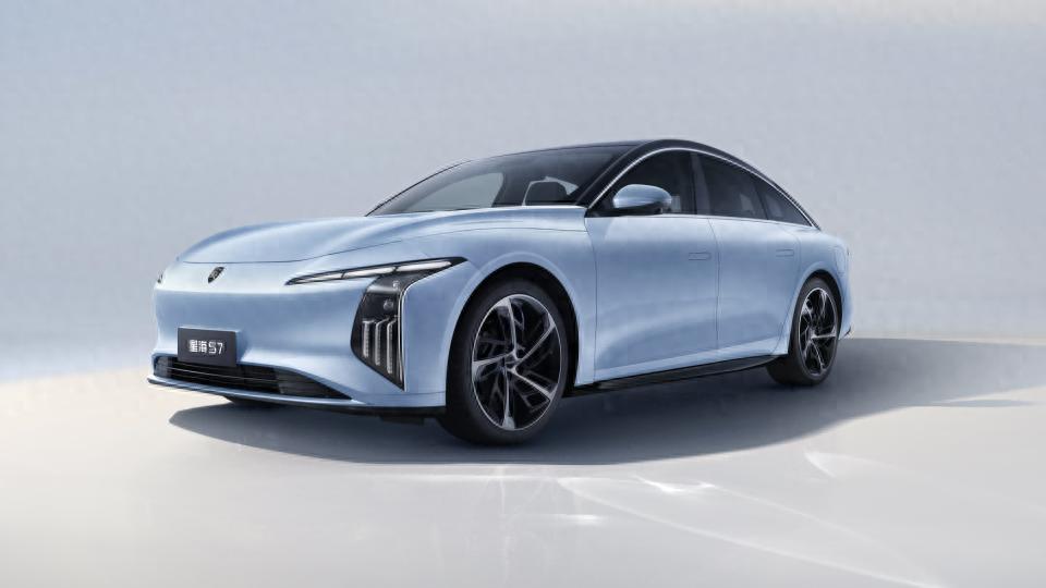 ?媲美小米SU7，续航1250km，预售13.49万元，还要啥比亚迪汉？