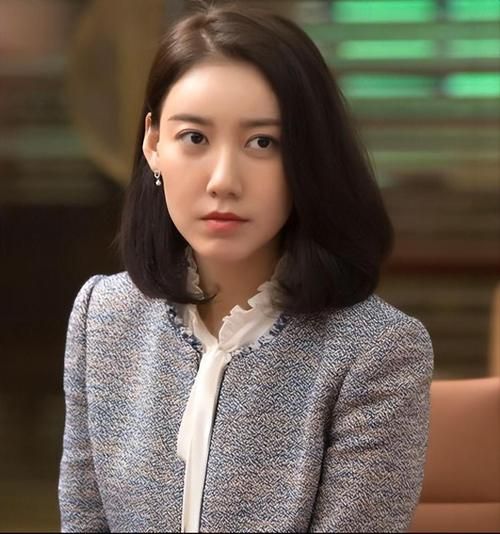 “嫁给普通人”的4位女星,她们不当豪门太太,反而选择嫁给爱情