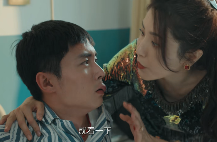 《迎风的青春》出圈理由：刘琳的演技，孙千的脸蛋，曾黎的衣品