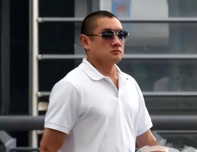 泡女星、拼资产、掀车战，曾经嚣张的京城四少，13年后纷纷现原形