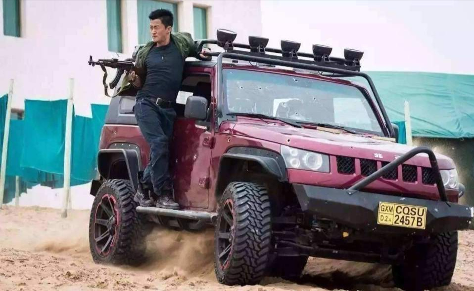 20万级硬派越野,拥有4X4+防滚梁,剑指坦克300,仅售10.5万!