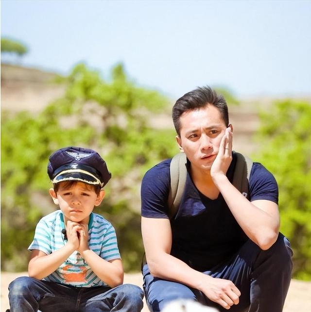 爸爸去哪儿|《爸爸去哪儿》11年，11位星二代变化真大，富养的女儿气质真出众