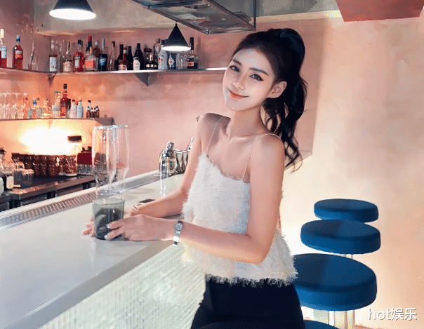 台媒曝曼蒂整容且离过婚,汪小菲替女友辟谣:没整,真人更漂亮