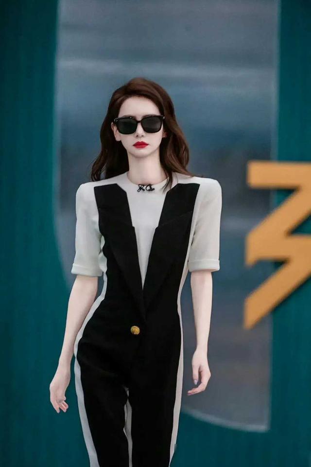 戚薇不建议大家瘦成艺人的样子,说他们都是工种要求,引热议!