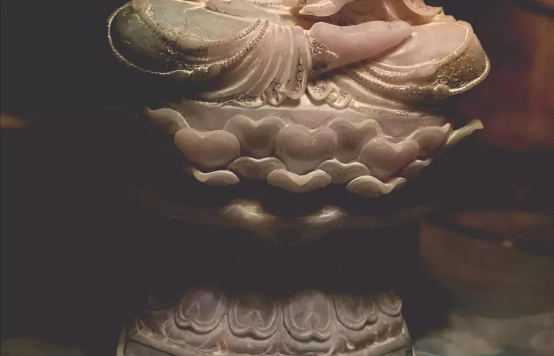 翡翠玉雕工艺之翡翠改工
