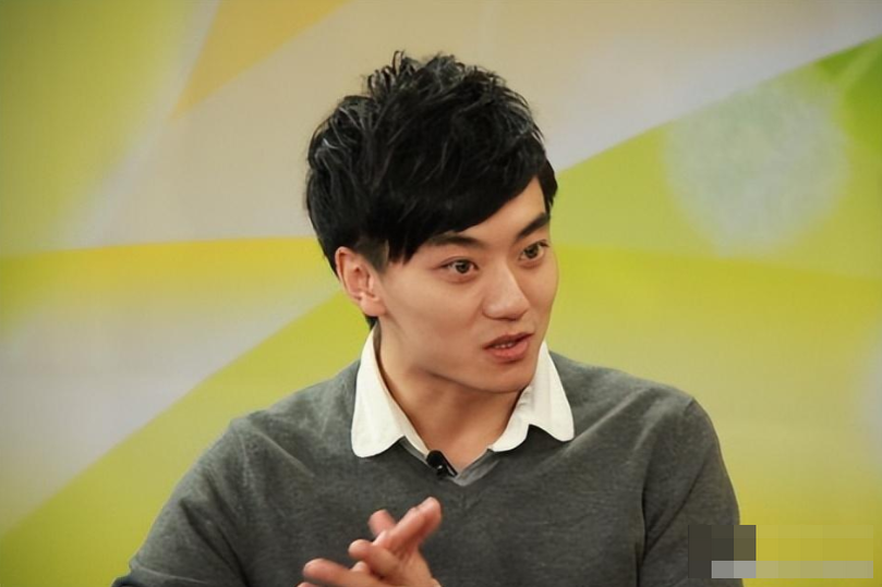 时隔多年，捧不红的陈月末，终于给爸爸陈宝国狠狠争了口气！