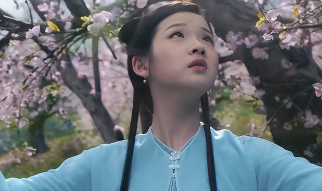 笑死！我们是长大了不是瞎了，同角色对比，才知审美降级有多严重