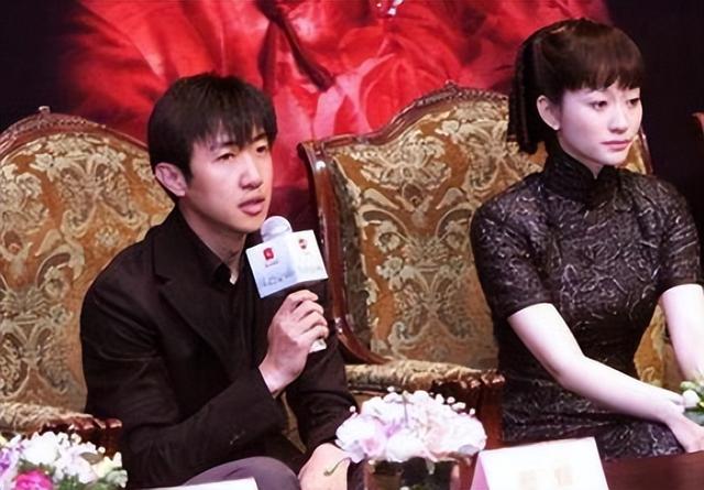 事实证明,47岁的“大号水蜜桃”李小冉,已经走上了另一条道路!