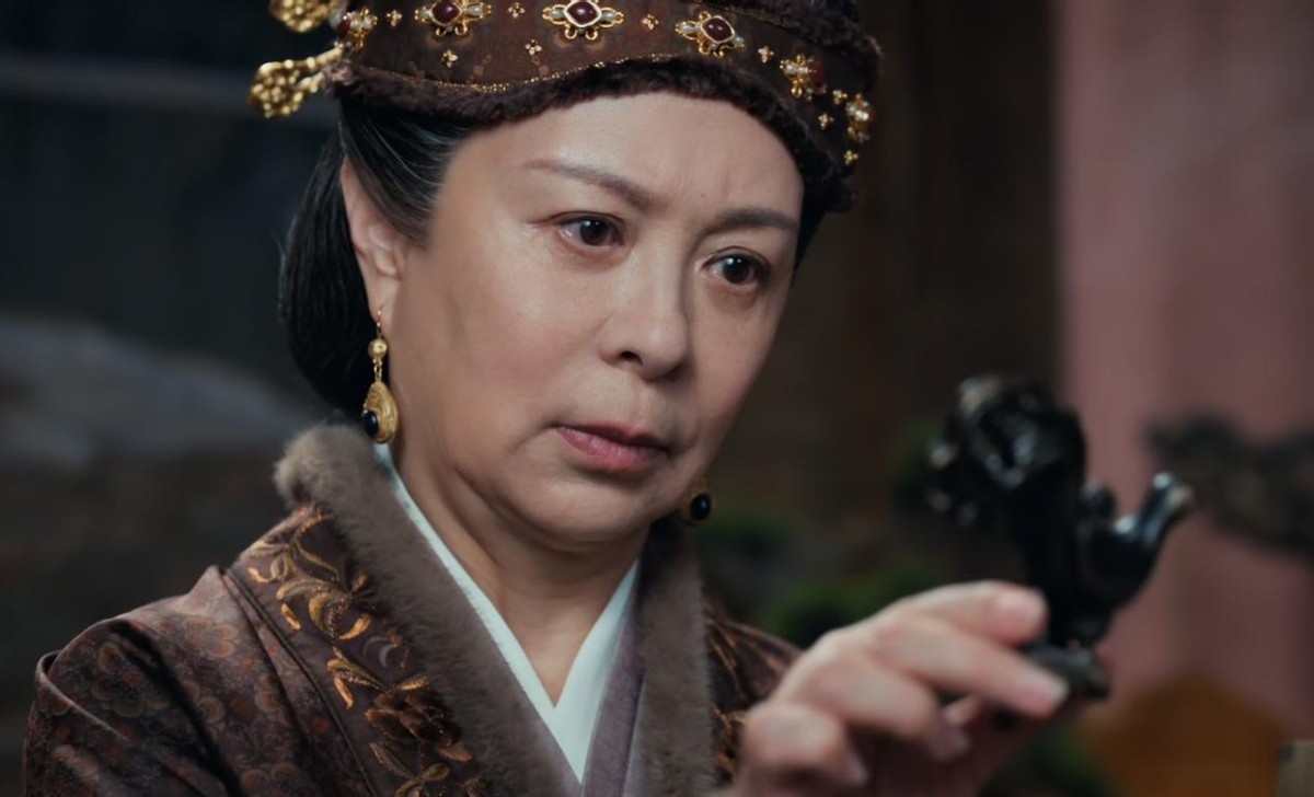 一人毁掉整部剧！《惜花芷》里的“硅胶脸”演员，看着让人难受