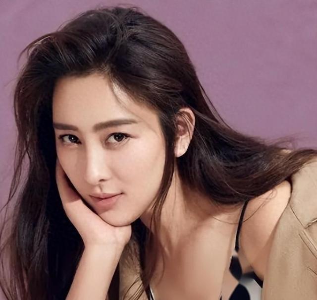 娱乐圈的“人间尤物”,3个“女海王”,一个比一个会玩