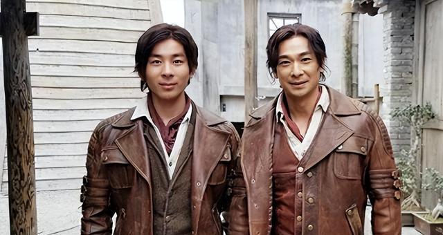 吴京的替身，刘德华的替身，热巴的替身，看到杨幂的替身我笑了!