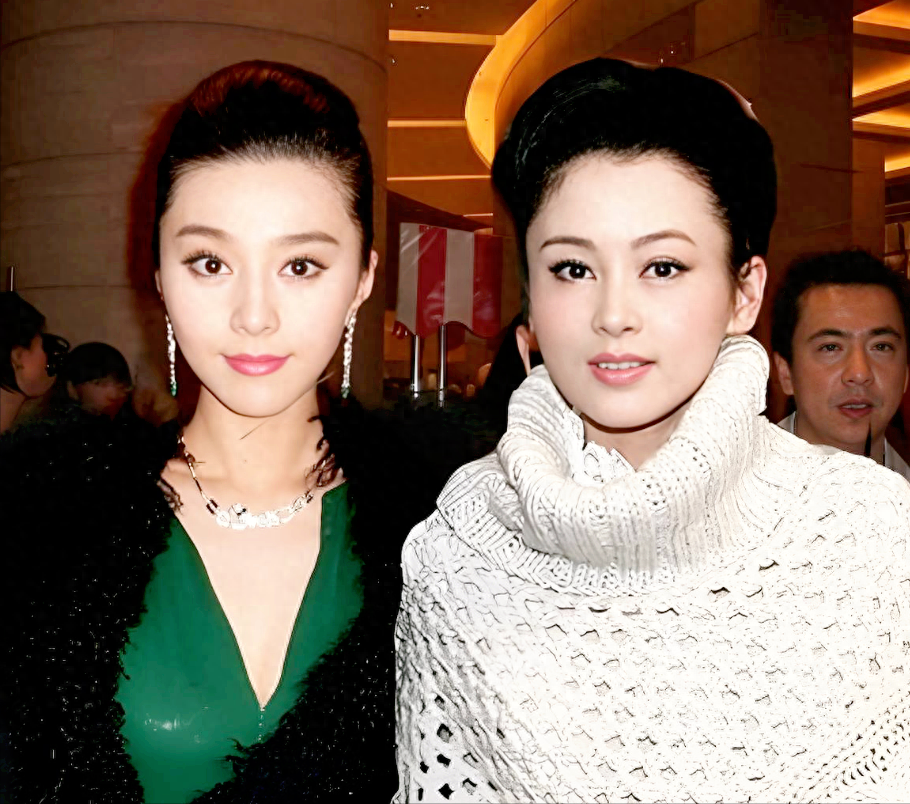 43岁范冰冰现状：头发白了一半，未婚单身，弟弟走红