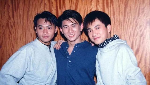 51岁“不婚不育”,36年将5种身份做到极致,苏有朋才是人间清醒