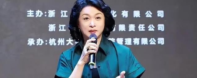 彩虹旗事件再升级:金星对外曝光内情,网友热议真相大白