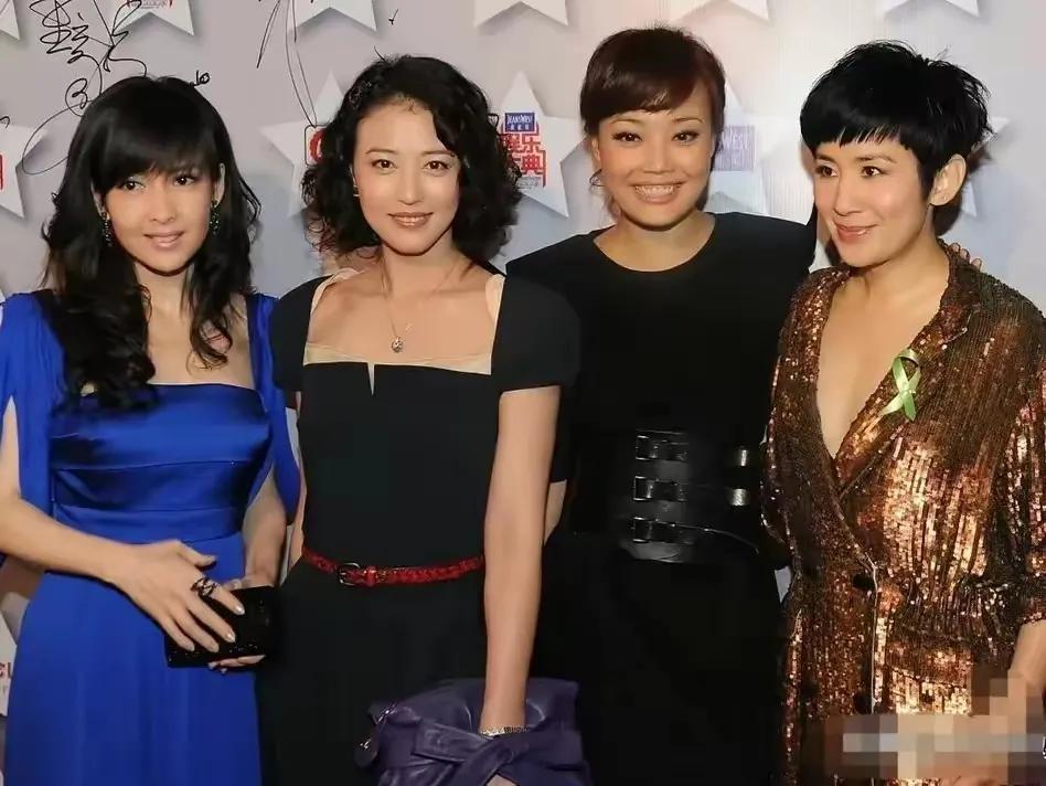 周海媚算不算顶级大美人?看看她和陈红、周慧敏合照就有答案了