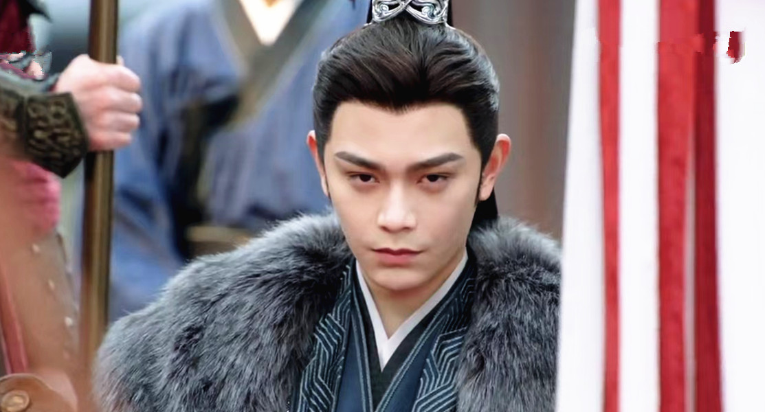 男帅女美!稀巴烂的暑期档终于杀出来一部古偶黑马