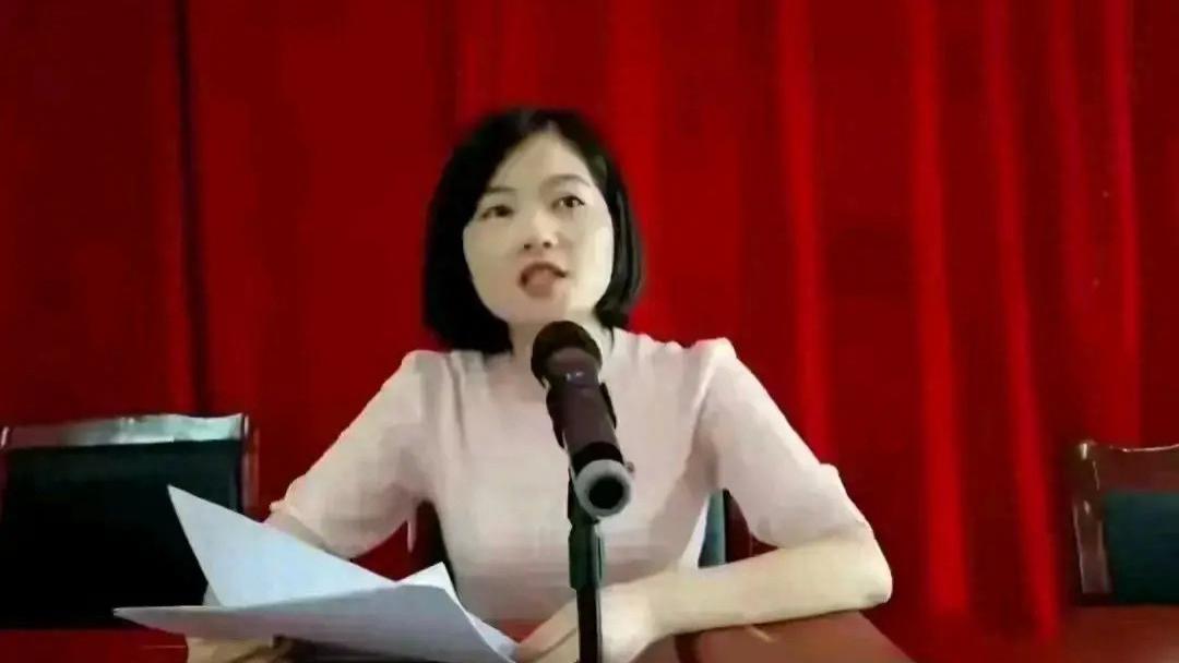 录音曝光！李佩霞的“底裤”都快被扒光了？而扒光她的不是毛奇？