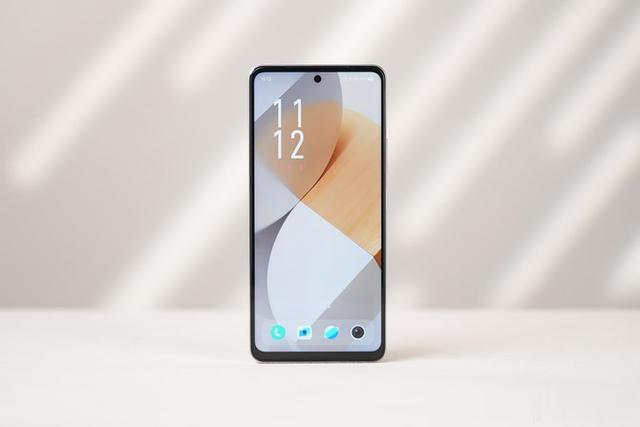 近期大降价的三款手机,最低已跌至499元,开始加速清仓