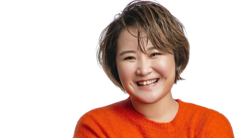 从45亿降到35亿，《热辣滚烫》票房滑铁卢，贾玲遭遇口碑反噬