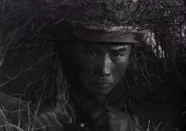 八一厂男星李炎:银幕高干专业户,与妻子恩爱一生,70岁因病去世