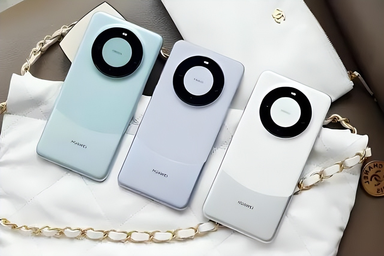 華為終于爆發(fā)，麒麟芯+512GB+衛(wèi)星通信，Mate60Pro跌至5399元