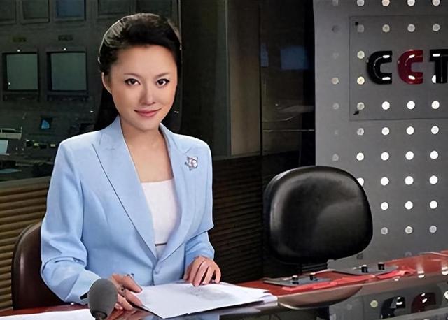 央视主持人紫凝：工作22年没涨工资，43岁才够首付买房，至今未婚