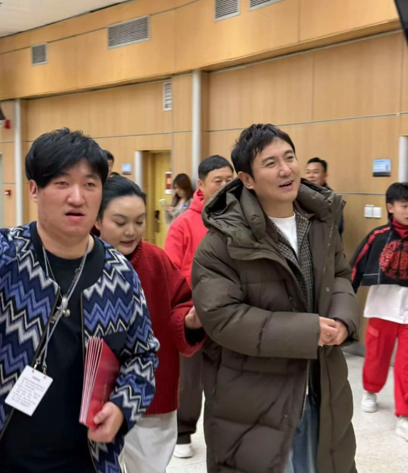 沈腾林允被曝恋情，曝已“相恋”好多年，沈腾工作室火速发声回应