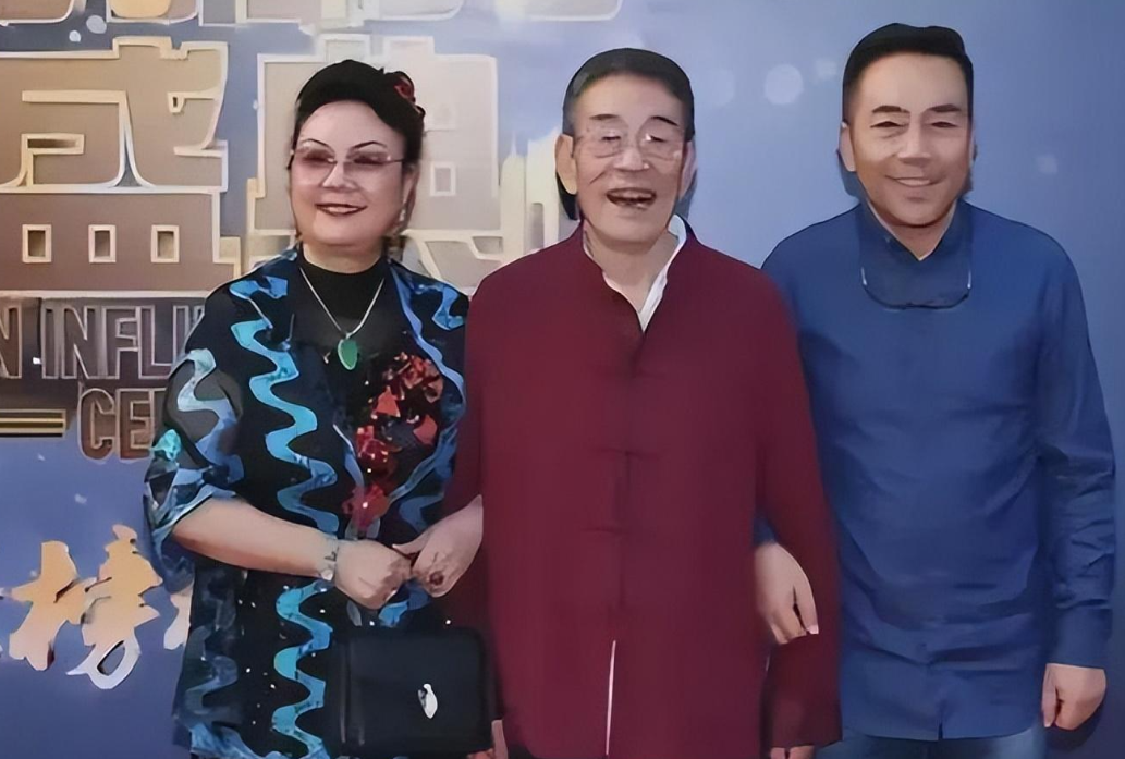 风波再起！8月14日杨议老婆孟真实锤出轨，帮其“擦屁股”真炸裂